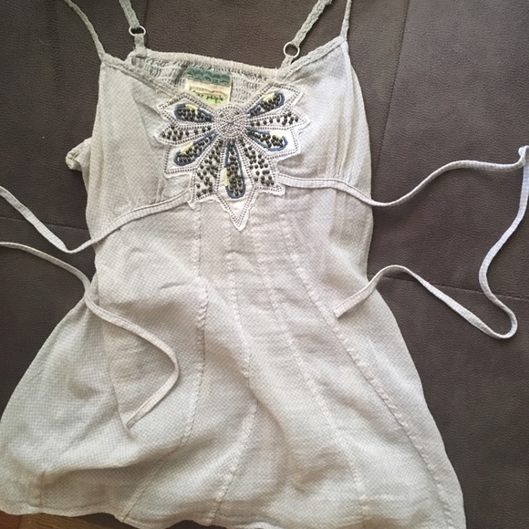 🌷Super sweet Free People light and airy tank🌷