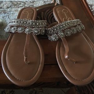 Jessica Simpson flipflops