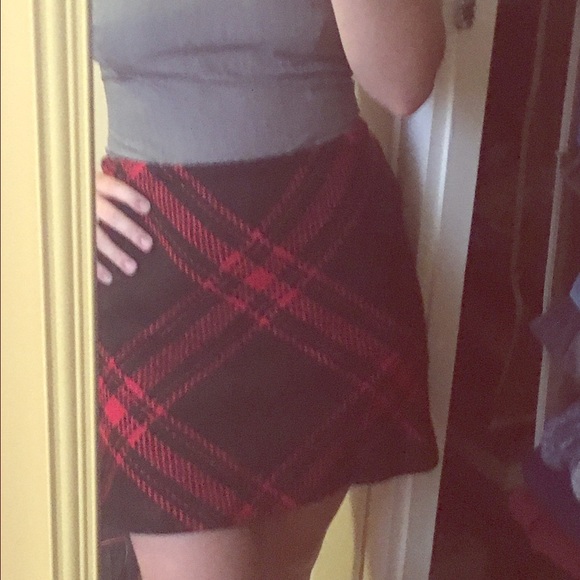 Agnes B Paris. Plaid skirt. Size 8 US (EU 38)