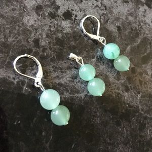 Earring pendant sets.