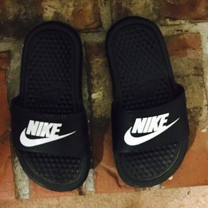 Boys Black Nike Slides Sandals Size 12Y