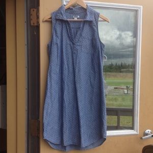 Cute and comfy jean shirt dress