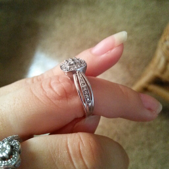 Pictures for quad diamond ring