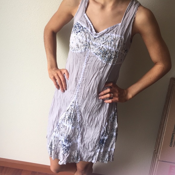 Boho chic dress! Size Small Never worn!! - Picture 1 of 2