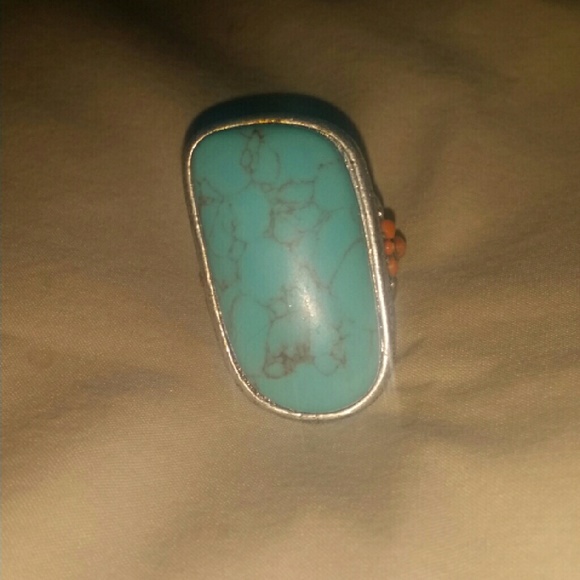 Lucky Brand ring...beautiful xl almost 2in long.