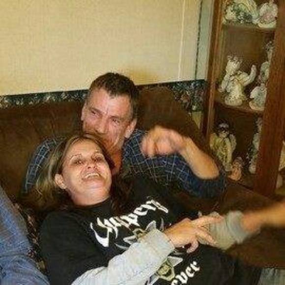 Meet your Posher, April - Picture 1 of 1