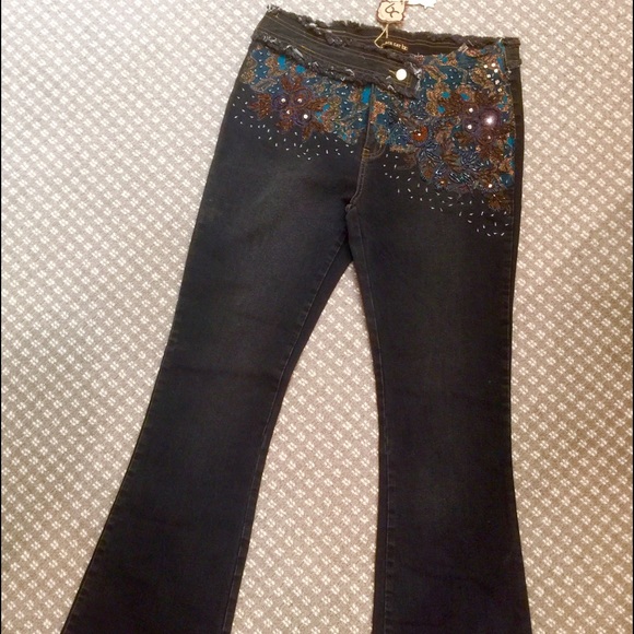 Jeans - Picture 2 of 4