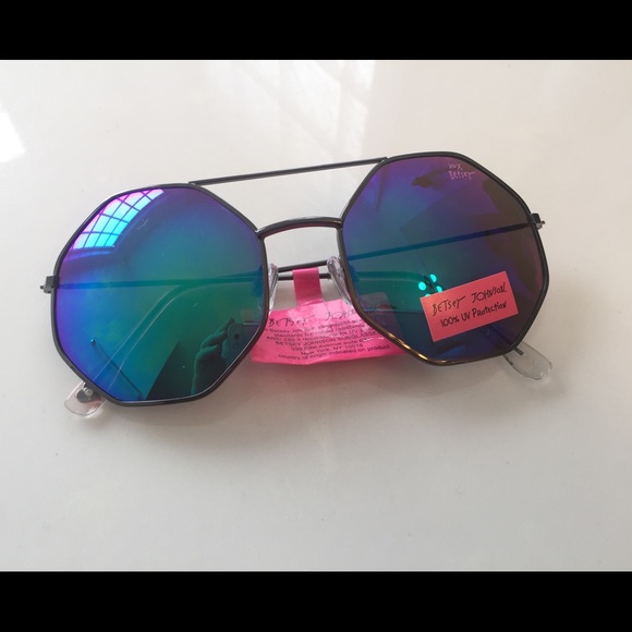 Betsey Johnson sunglasses