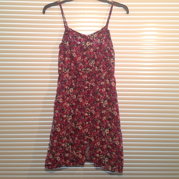 OVER 80% OFF Floral Aqua Button Up Dress 🌺🌷🌸