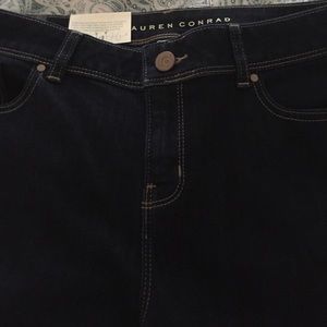 Slim Bootcut mid rise jeans