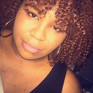 Meet your Posher, Amber