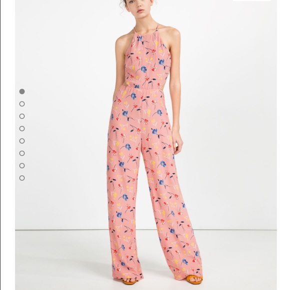 LOOKING FOR ZARA JUMPSUIT IN Sz Large!