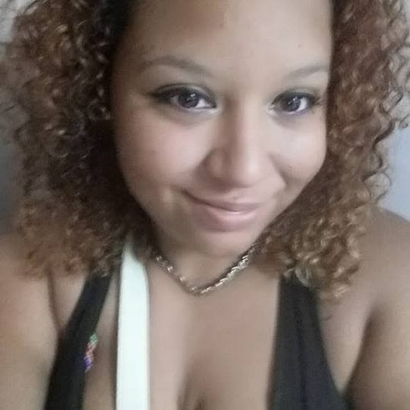 Meet your Posher, Marie - Picture 1 of 1