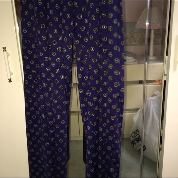 Sold - Picture 3 of 3