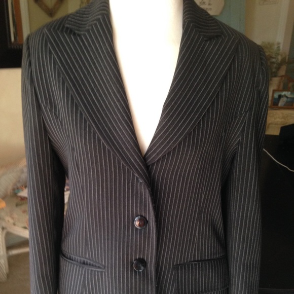 Vintage Dong Wong Black Pinstripe Blazer
