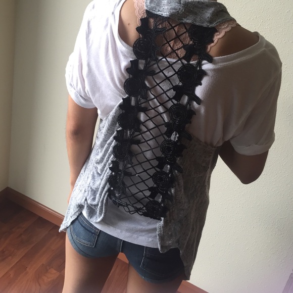 Black and Gray vest! - Picture 1 of 2