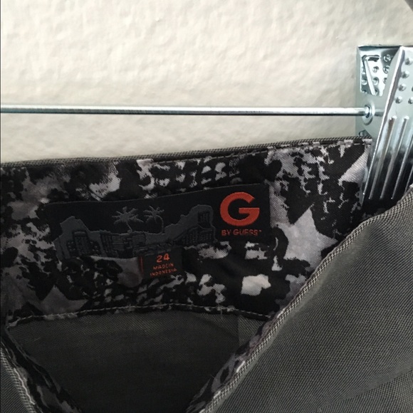 ✨G BY GUESS MINI✨ - Picture 3 of 3