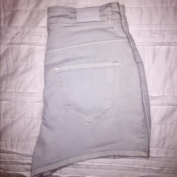 BDG Super High Rise Seam Short - Picture 3 of 3