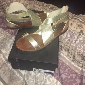 Steve Madden sandals gold
