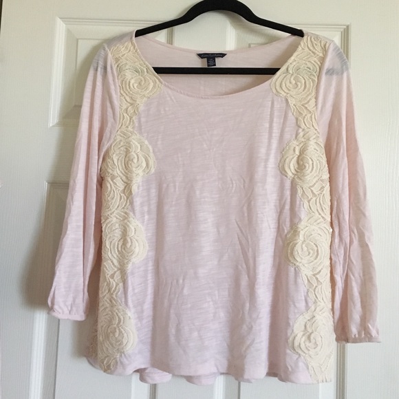 American Eagle pink top