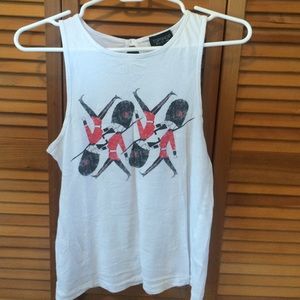 Comfy sleeveless tee