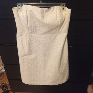 Vineyard vines white eyelet dress