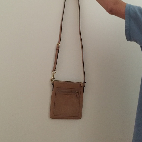 Coach cross body bag - Picture 2 of 3