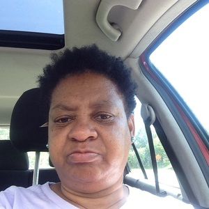 Meet your Posher, Viola