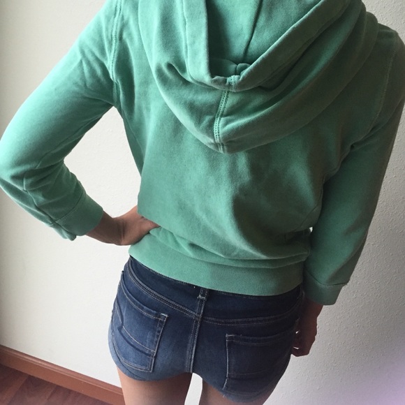 American Eagle Sweatshirt Size XS - Picture 2 of 2