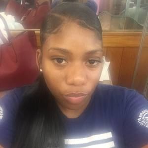 Meet your Posher, Brianna