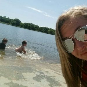 Meet your Posher, Jolene