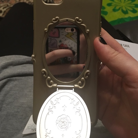 Mirror iPhone 6/6s case! BRAND NEW! NEVER USED! 😍