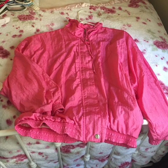 Hot pink vintage windbreaker!
