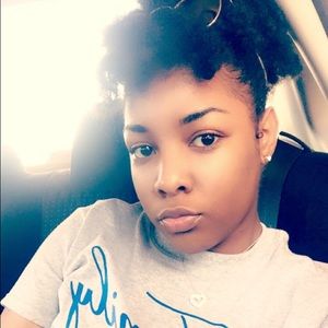 Meet your Posher, Tyrah