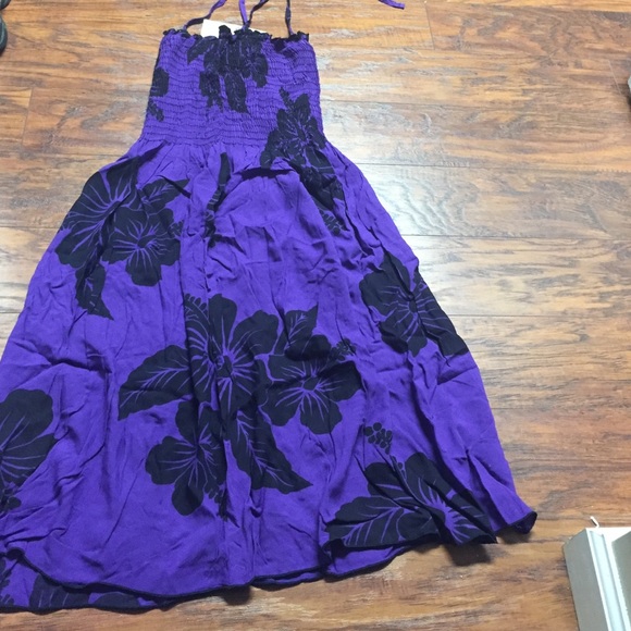 Hawaiian purple dress