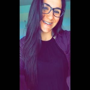 Meet your Posher, Abigail