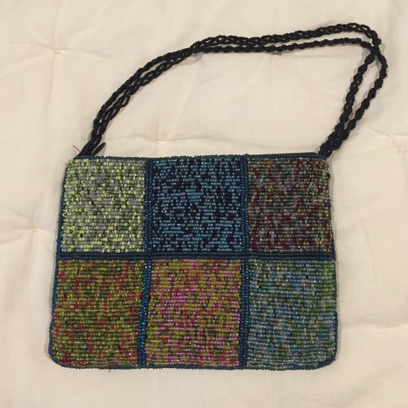 🌺HOST PICK!🌺Colorful beaded purse - Picture 2 of 3