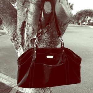 Baggalini Black traveling purse