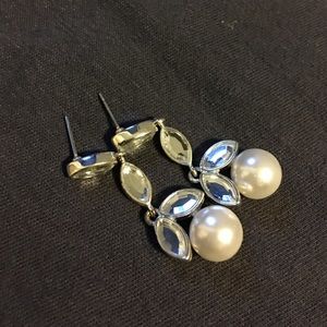 Pearl Earings