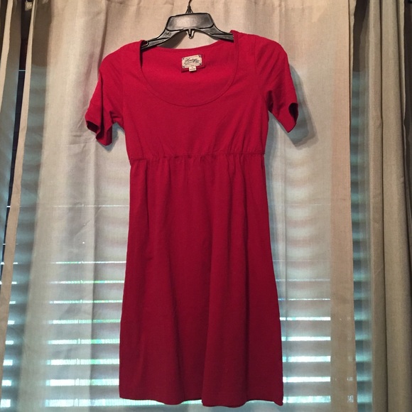 Heritage red short sleeve top