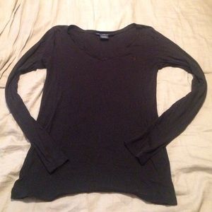 Cute long sleeve tee!