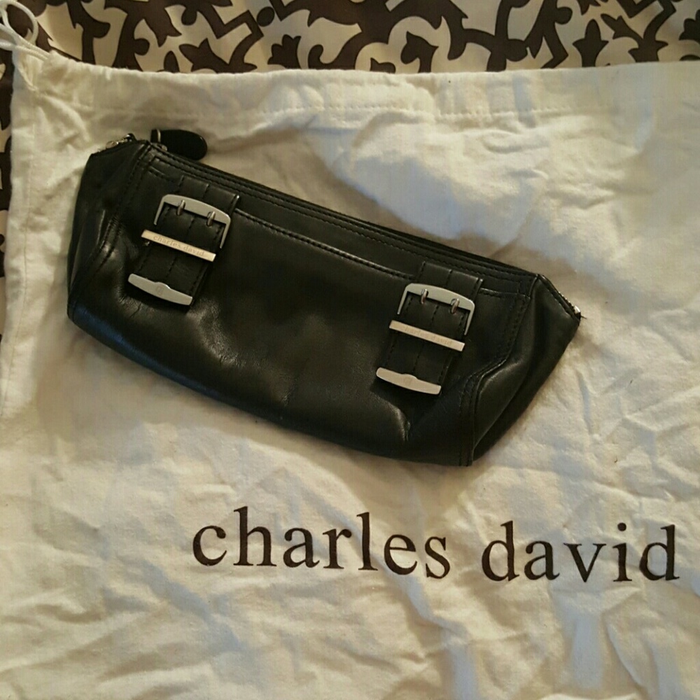 Charles David black clutch