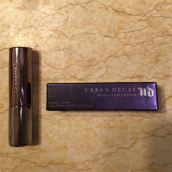 Urban Decay Revolution Lipstick