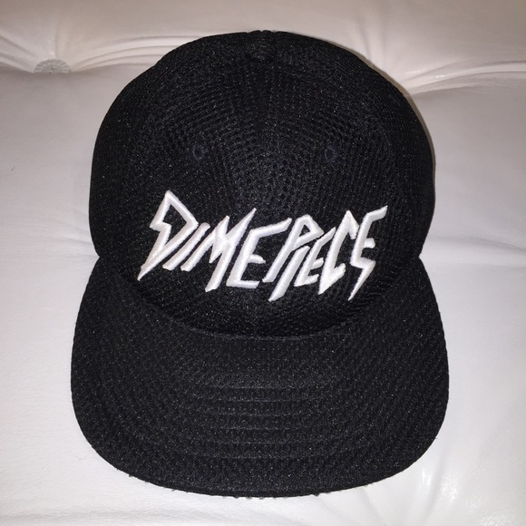 Black Mesh Dimepiece hat strapback
