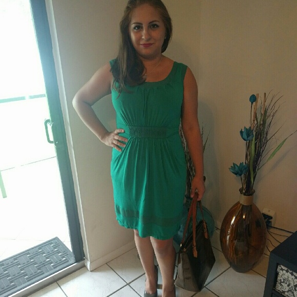BCBG MAXAZRIA DRESS GORGEOUS