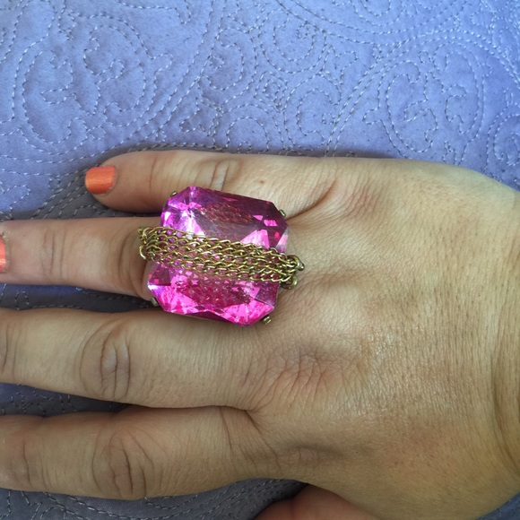 FUN BLINGY RINGS!! - Picture 4 of 4