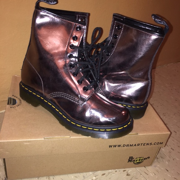Dr Martens Koram Flash (Silver)