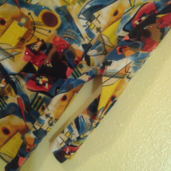 Abstract and glitter on a canvas..... - Picture 2 of 3