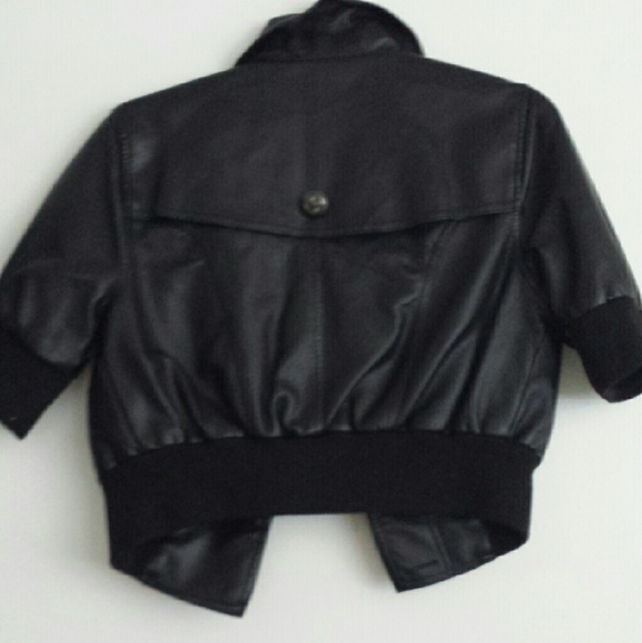 A pleather jacket - Picture 3 of 3