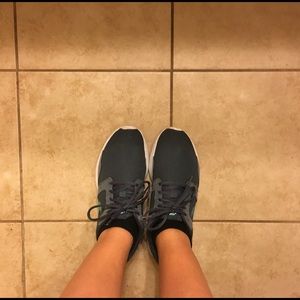 ❗️Sold❗️ Women's Nike Kaishi